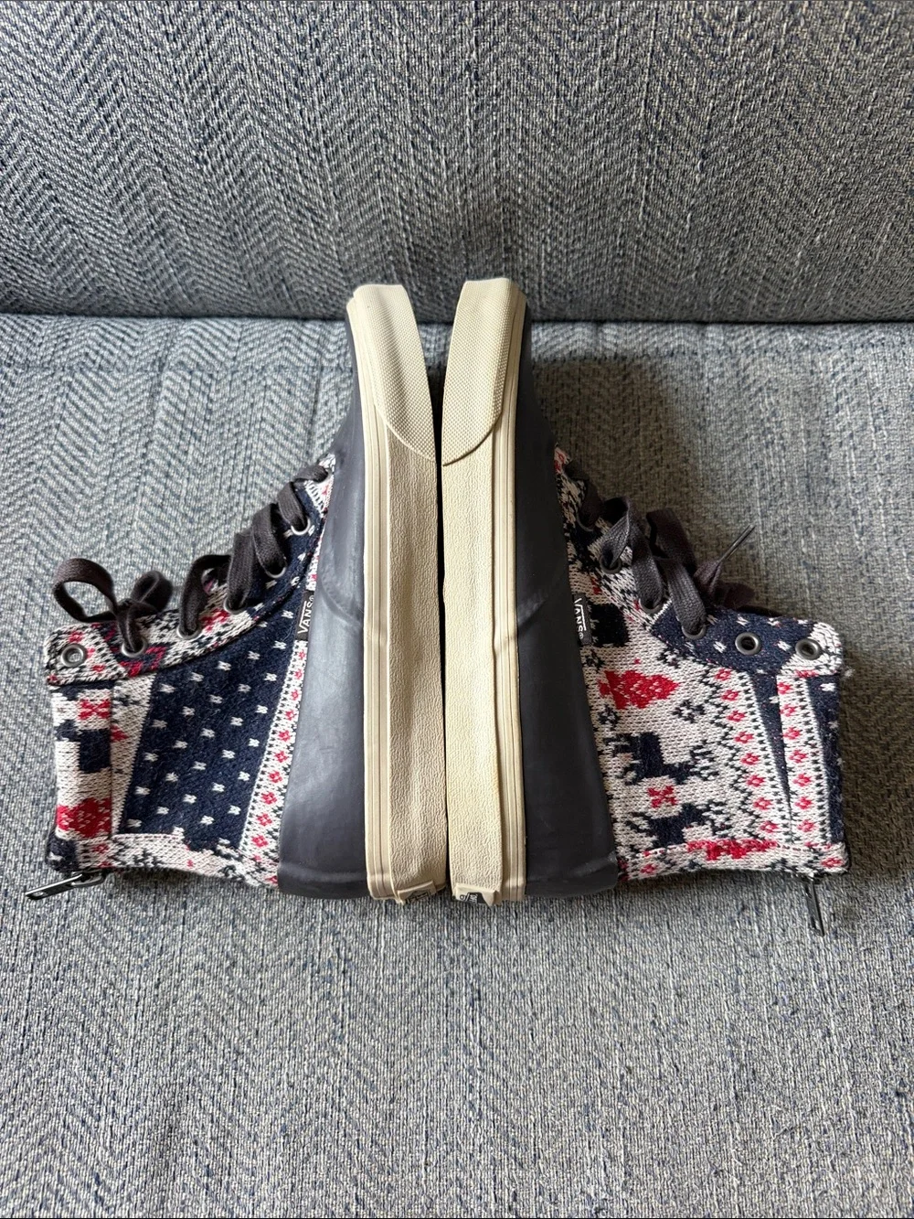 Vans OF the Wall Women’s High Top Knitted Back zip Duck Rubber Sneakers Sz: 7.5